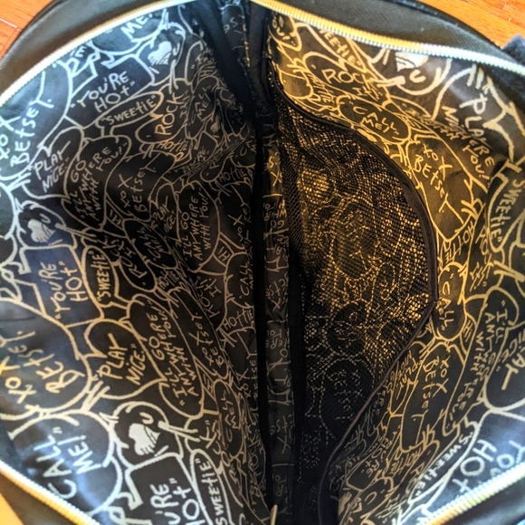 Betsy Johnson Sailor laptop, handbag, briefcase - Picture 4 of 5